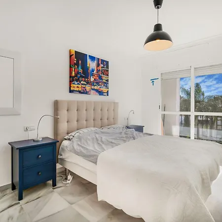 Nueva Andalucia, 2 Bedrooms * Marbella