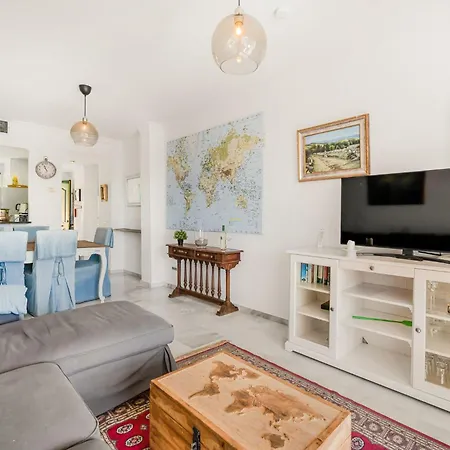Apartment Nueva Andalucia, 2 Bedrooms Marbella